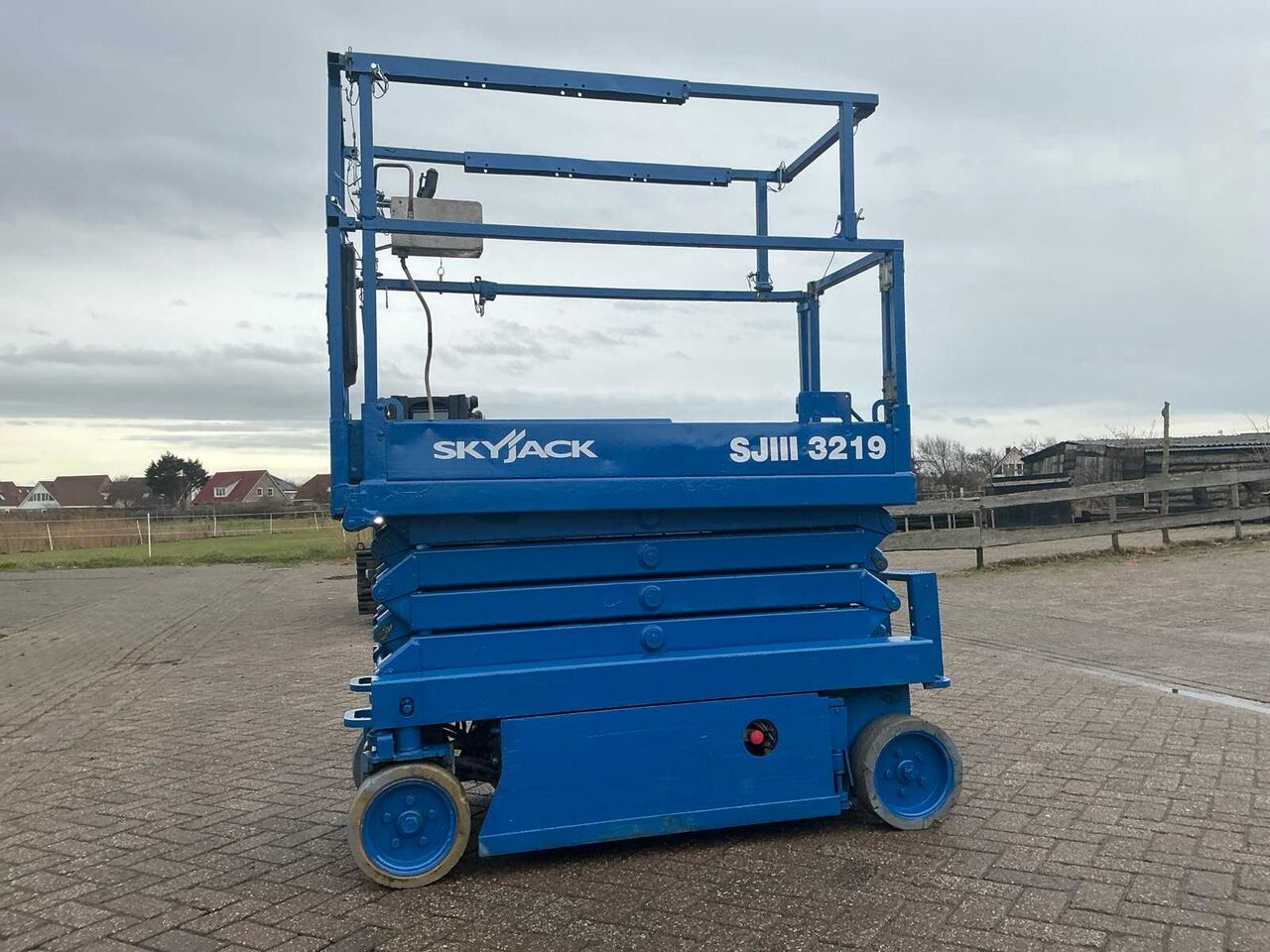 2012 SKYJACK SJIII3219 AERIAL PLATFORM - Platform pengangkat: gambar 4 2012 SKYJACK SJIII3219 AERIAL PLATFORM - Platform pengangkat: gambar 4