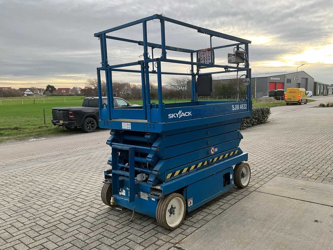 2012 SKYJACK SJIII4632 AERIAL PLATFORM - Platform pengangkat: gambar 3 2012 SKYJACK SJIII4632 AERIAL PLATFORM - Platform pengangkat: gambar 3