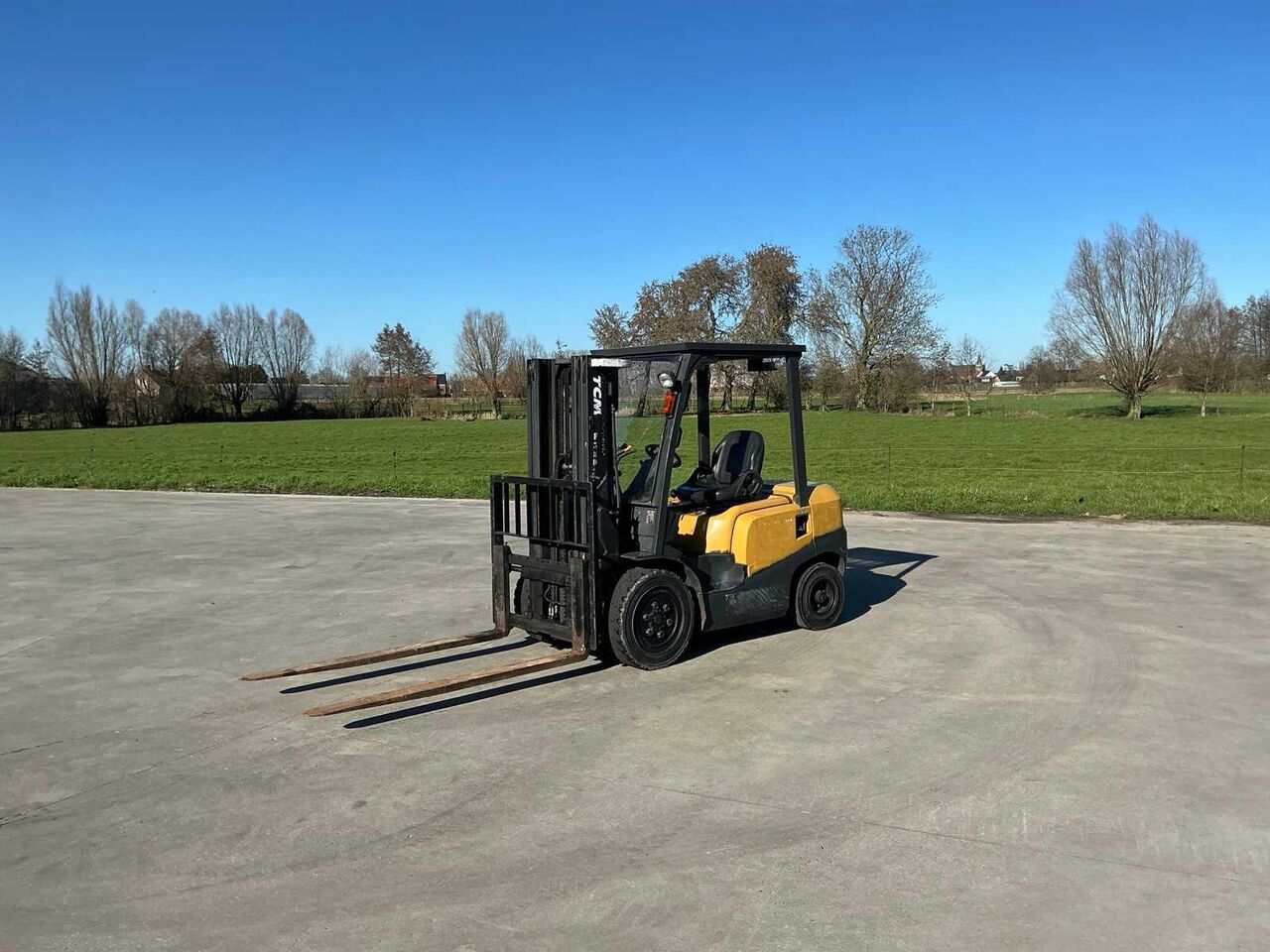 2012 TCM FD30T3 FORKLIFT - Forklift: gambar 1 2012 TCM FD30T3 FORKLIFT - Forklift: gambar 1