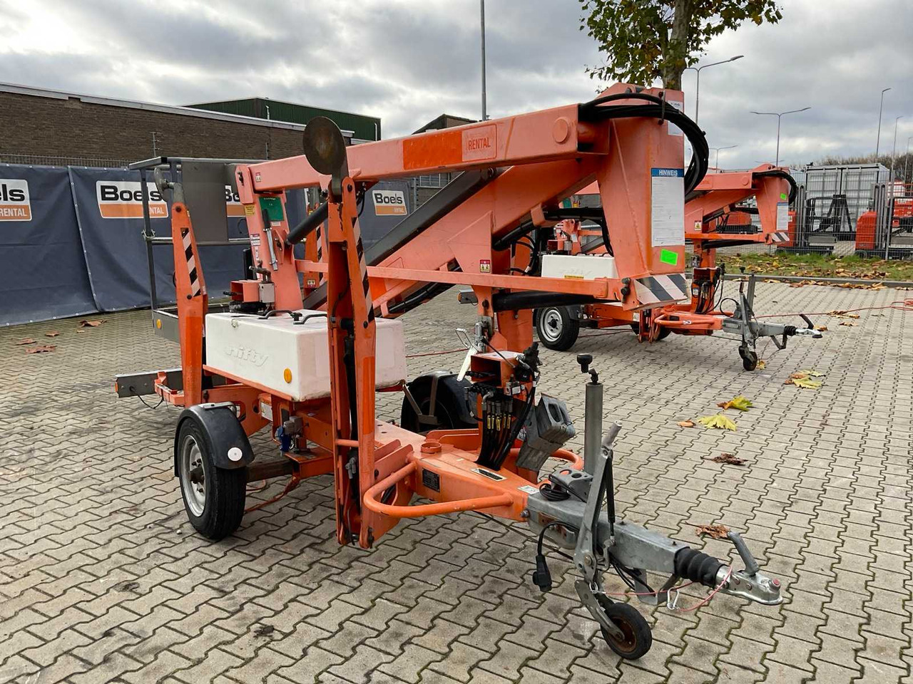 2013 NIFTYLIFT NIFTY 120 TAC AERIAL PLATFORM TRAILER - Platform pengangkat: gambar 4 2013 NIFTYLIFT NIFTY 120 TAC AERIAL PLATFORM TRAILER - Platform pengangkat: gambar 4