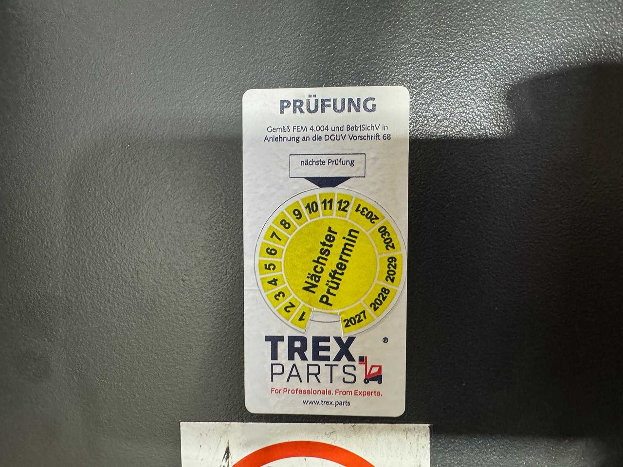 Forklift 2015 LINDE H50D 5,000KG TRIPLEX 666CM 3RD+4TH VALVE DIESEL FORKLIFT FORKLIFT 15,042 HOURS.: gambar 18 Forklift 2015 LINDE H50D 5,000KG TRIPLEX 666CM 3RD+4TH VALVE DIESEL FORKLIFT FORKLIFT 15,042 HOURS.: gambar 18