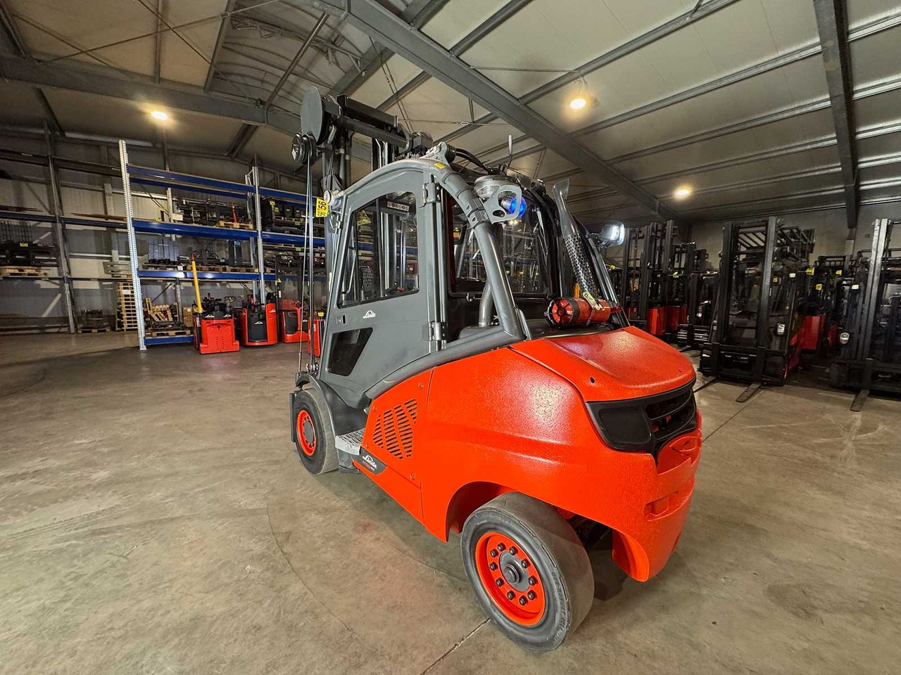 Forklift 2015 LINDE H50D 5,000KG TRIPLEX 666CM 3RD+4TH VALVE DIESEL FORKLIFT FORKLIFT 15,042 HOURS.: gambar 8 Forklift 2015 LINDE H50D 5,000KG TRIPLEX 666CM 3RD+4TH VALVE DIESEL FORKLIFT FORKLIFT 15,042 HOURS.: gambar 8