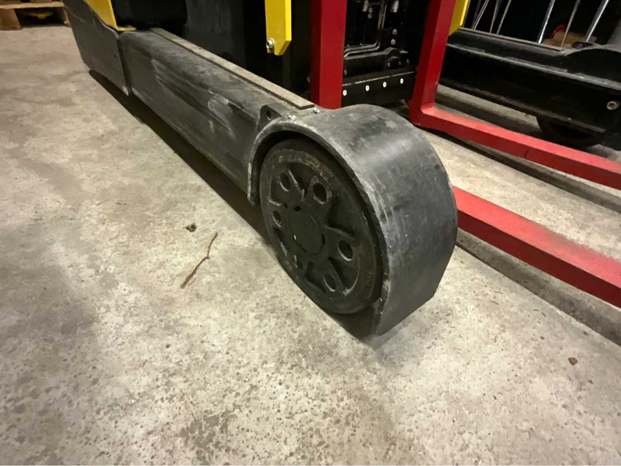 Forklift 2017 HYSTER R 1.4 FORKLIFT: gambar 9 Forklift 2017 HYSTER R 1.4 FORKLIFT: gambar 9