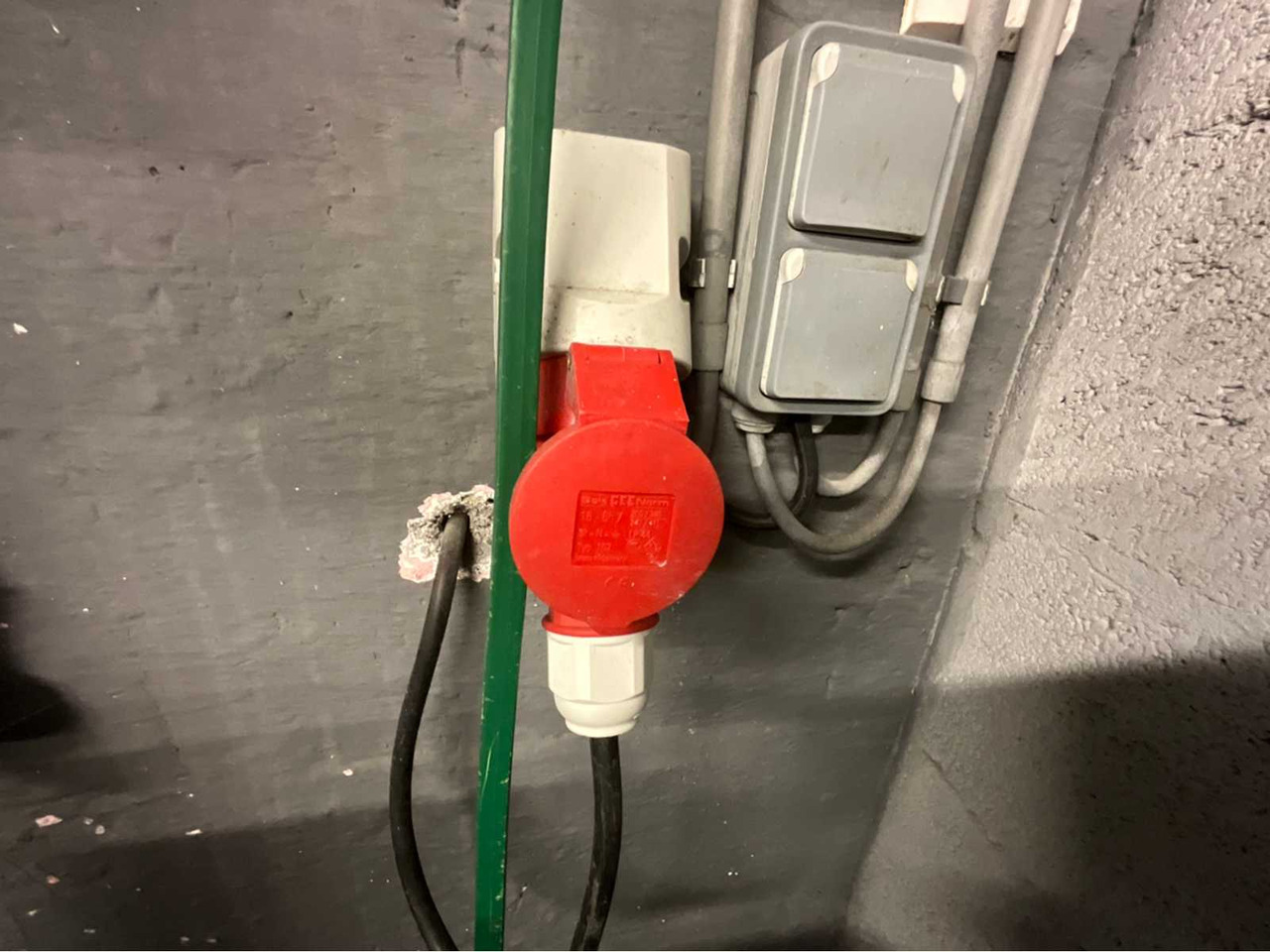 Forklift 2017 HYSTER R 1.4 FORKLIFT: gambar 24 Forklift 2017 HYSTER R 1.4 FORKLIFT: gambar 24