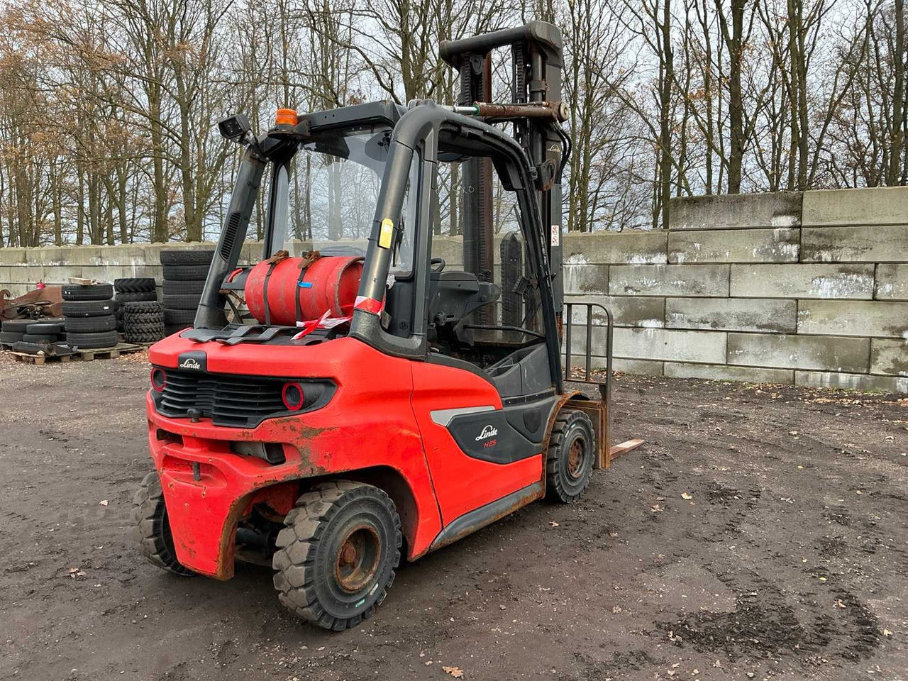 2020 LINDE H25T-01 FORKLIFT - Forklift: gambar 5 2020 LINDE H25T-01 FORKLIFT - Forklift: gambar 5