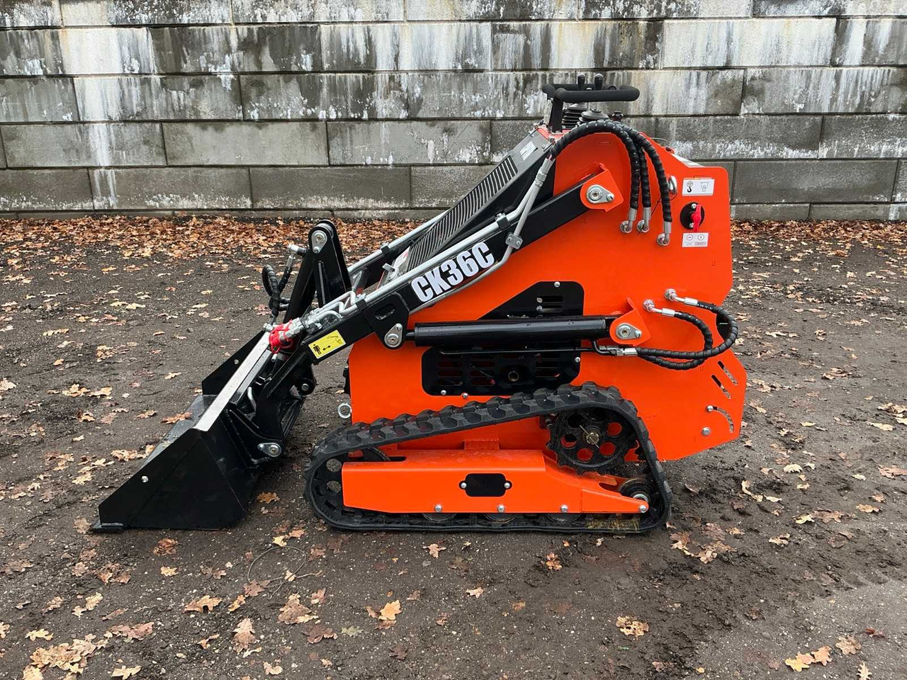 2025 CAPTOK CK36C SKID STEER LOADER UNUSED - Track loader yang ringkas: gambar 2 2025 CAPTOK CK36C SKID STEER LOADER UNUSED - Track loader yang ringkas: gambar 2