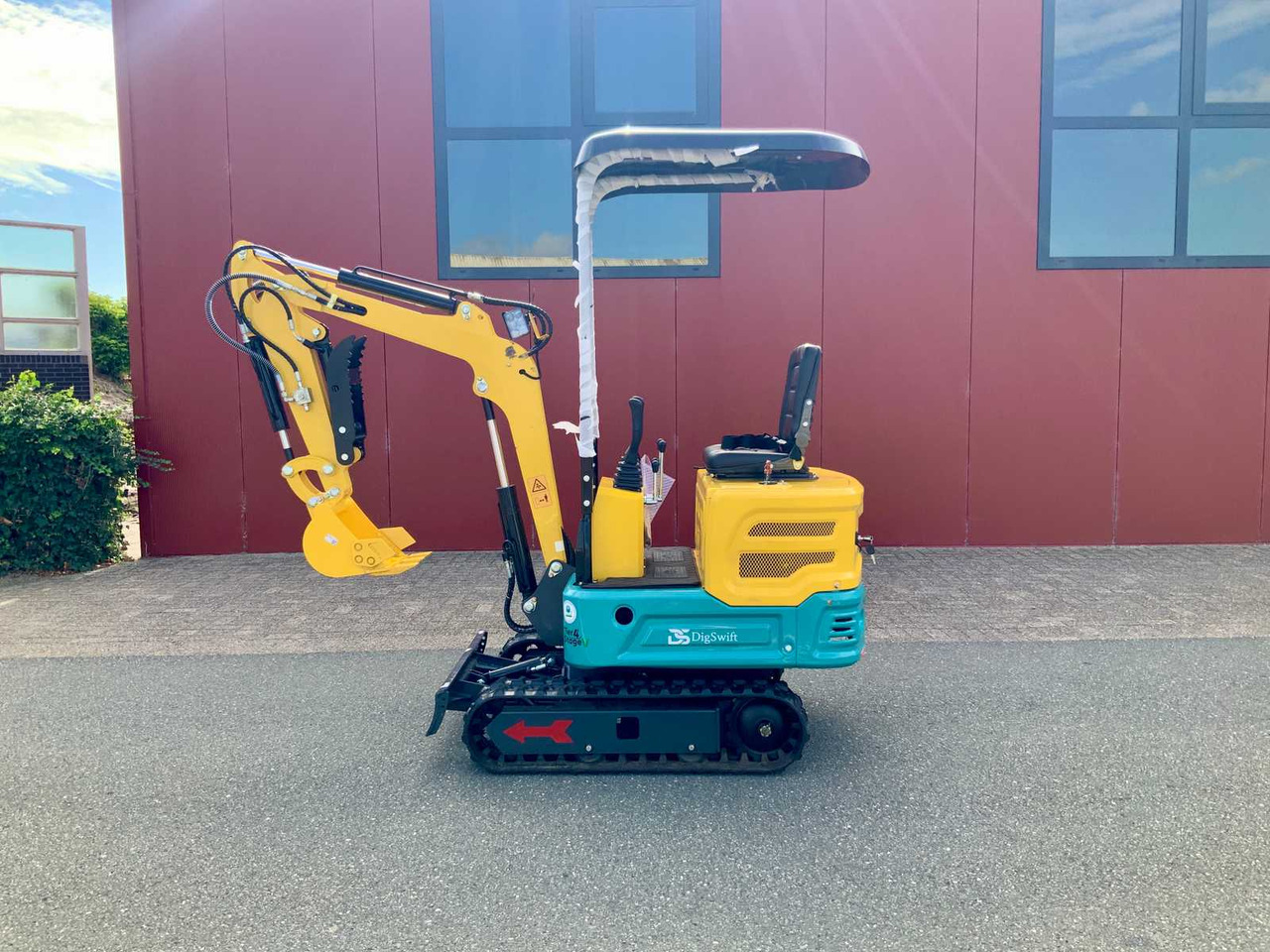 2025 DIGSWIFT DS13G MINI EXCAVATOR - Ekskavator mini: gambar 1 2025 DIGSWIFT DS13G MINI EXCAVATOR - Ekskavator mini: gambar 1