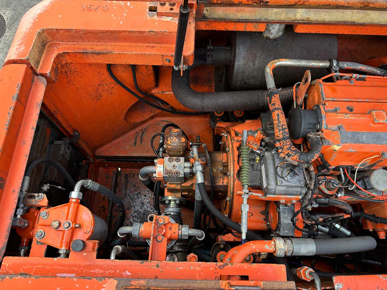Ekskavator roda ATLAS 1504M: gambar 40
