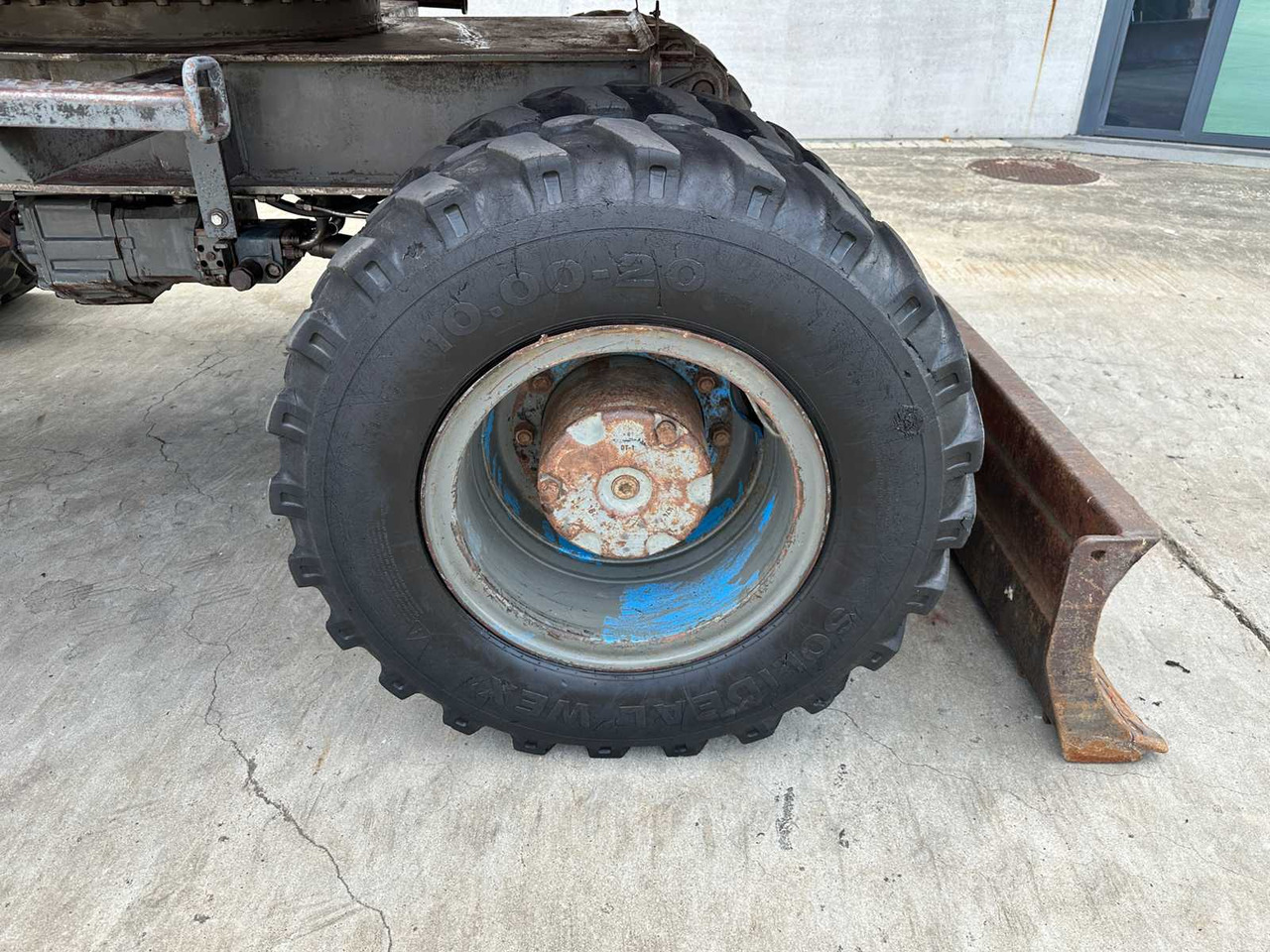 Ekskavator roda ATLAS 1504M: gambar 19