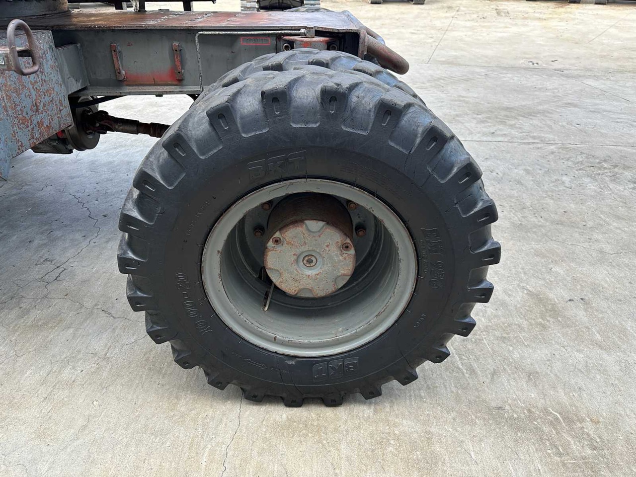 Ekskavator roda ATLAS 1504M: gambar 25