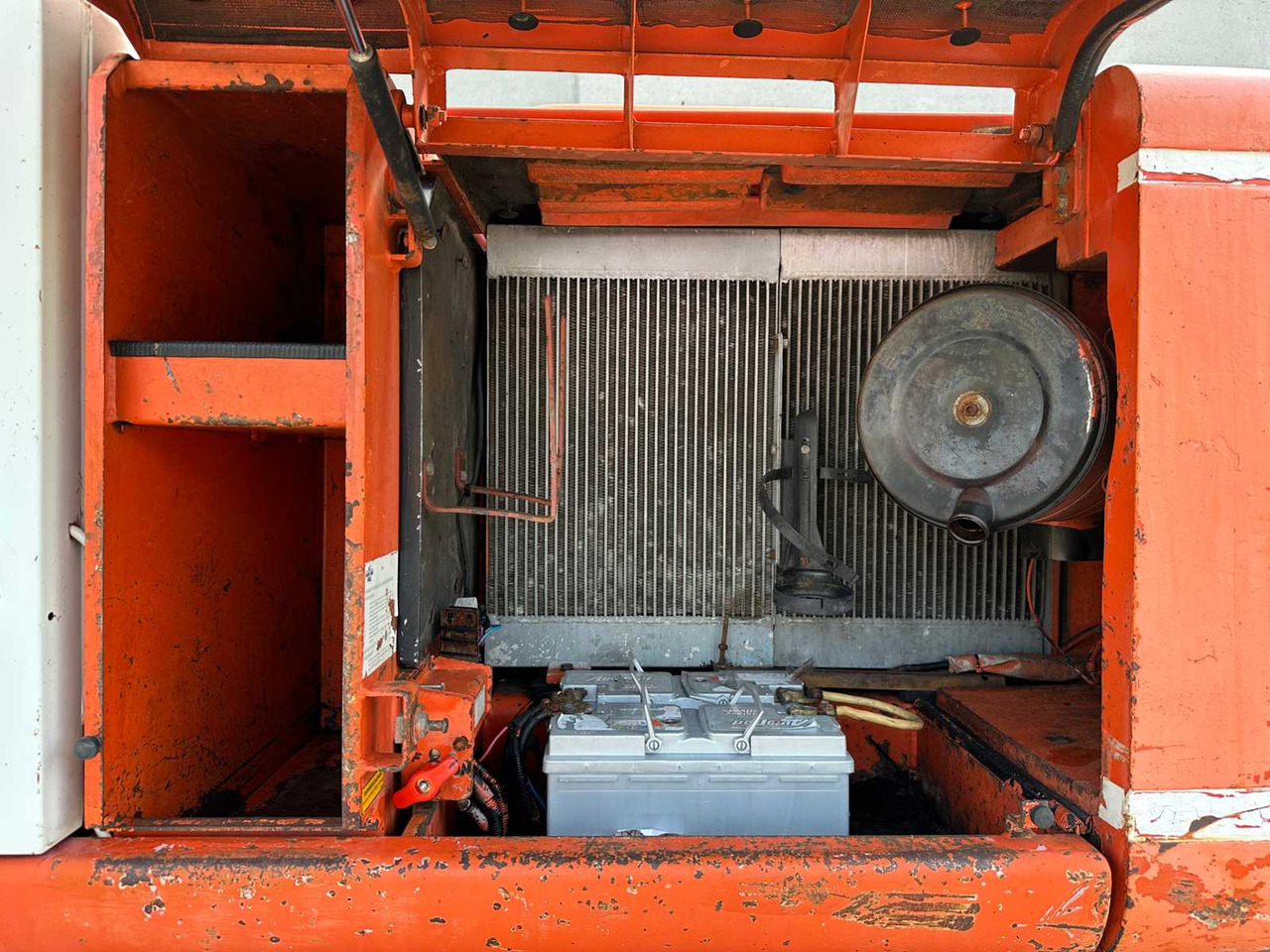 Ekskavator roda ATLAS 1504M: gambar 30
