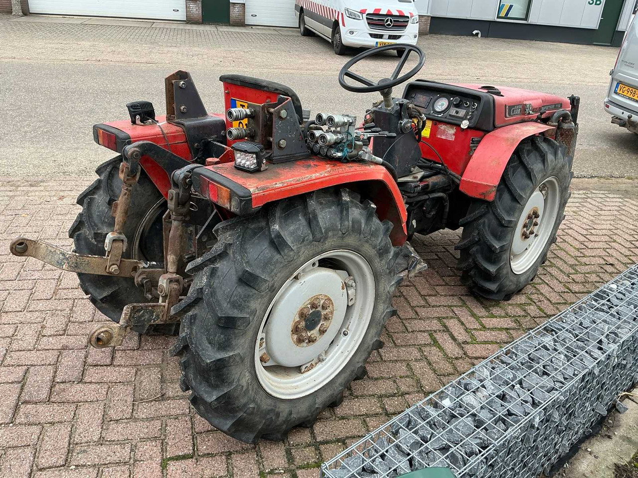 Antonio carraro Supertigre 7700 - Traktor kompak: gambar 4 Antonio carraro Supertigre 7700 - Traktor kompak: gambar 4