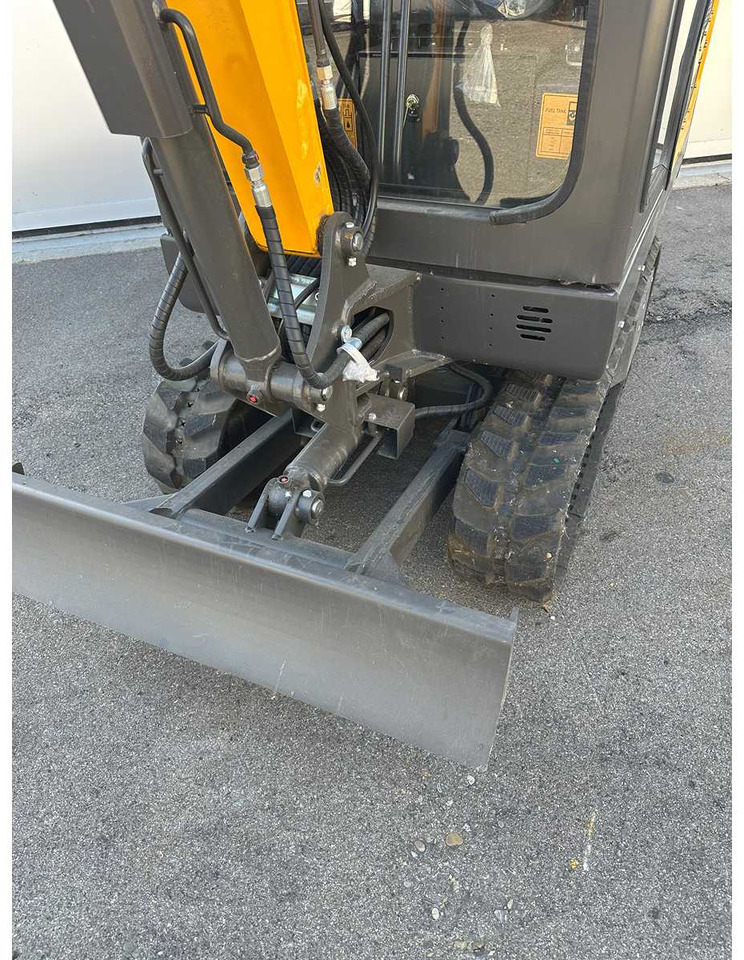 Baggerboss HT 20 - Ekskavator perayap: gambar 3 Baggerboss HT 20 - Ekskavator perayap: gambar 3