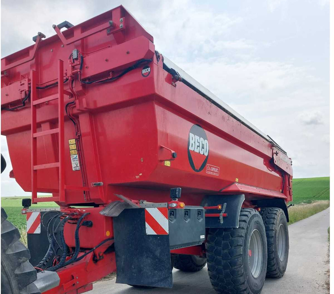 Beco Maxim 260 - Trailer jungkit pertanian/ Tempat sampah: gambar 1 Beco Maxim 260 - Trailer jungkit pertanian/ Tempat sampah: gambar 1