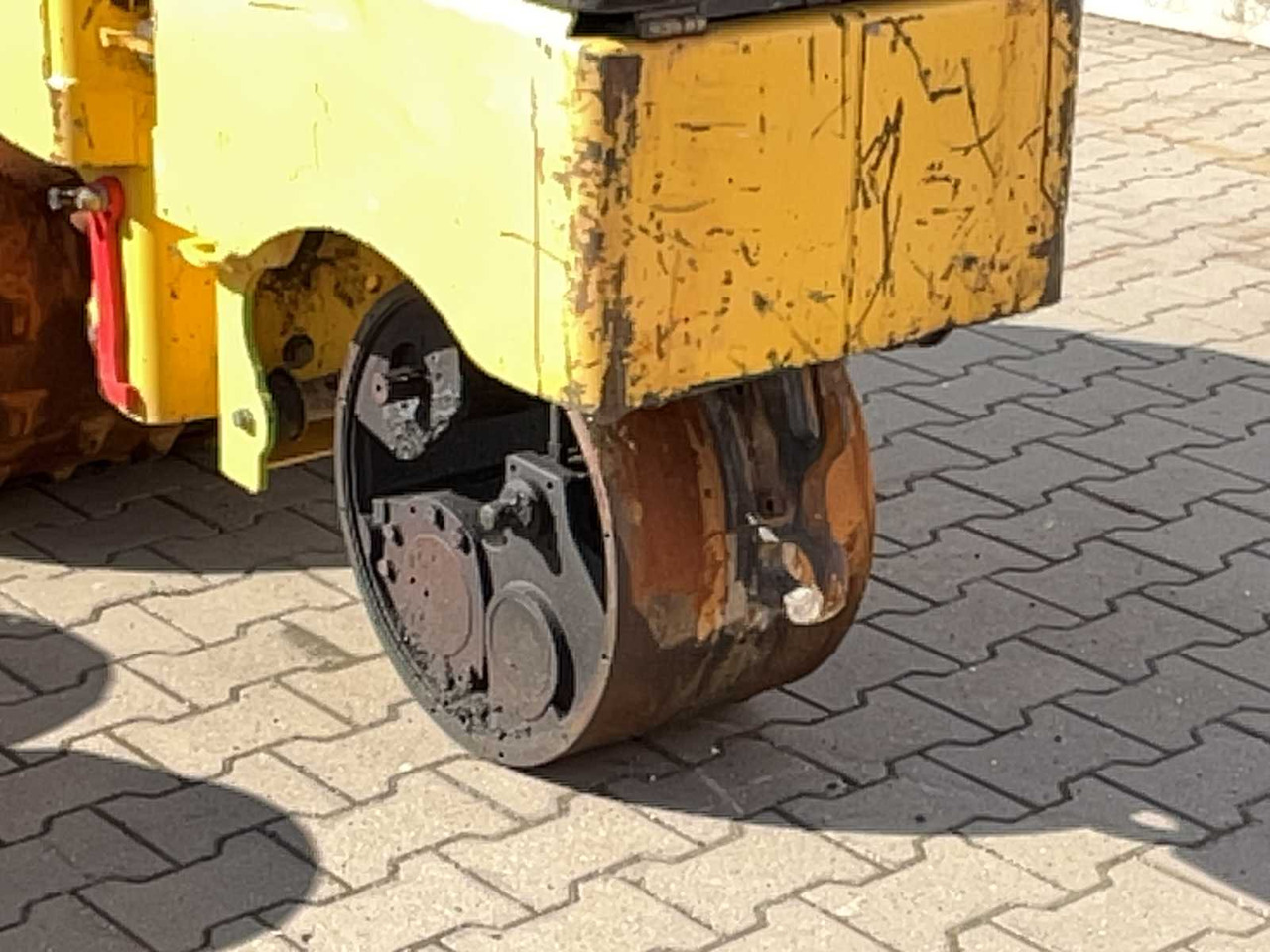 Bomag BMP 8500 - Pemadat: gambar 4 Bomag BMP 8500 - Pemadat: gambar 4