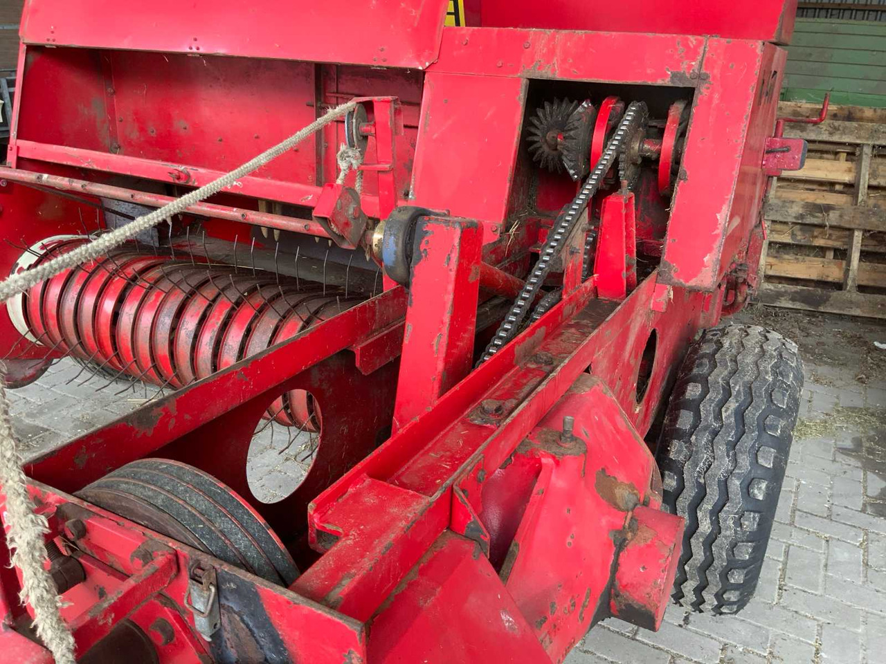 Baler persegi Borga K460: gambar 13