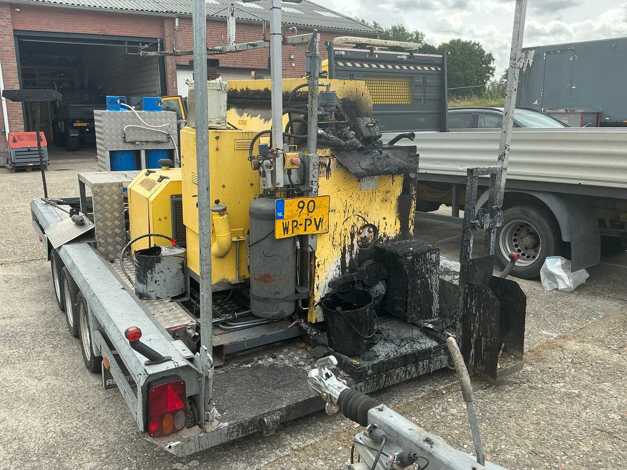 Breining Mono 500 - Paver aspal: gambar 4 Breining Mono 500 - Paver aspal: gambar 4