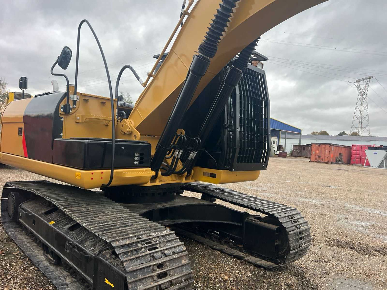 CATERPILLAR - 2016 - 320 D2 - CRAWLER EXCAVATOR - Ekskavator: gambar 3 CATERPILLAR - 2016 - 320 D2 - CRAWLER EXCAVATOR - Ekskavator: gambar 3