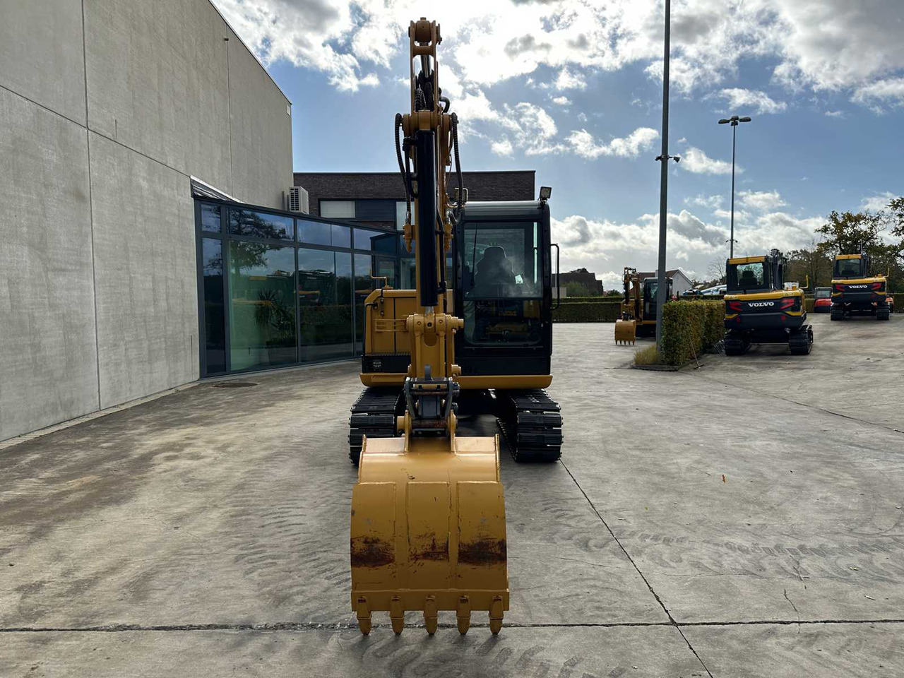 CATERPILLAR - 2017 - 305.5E2 - MINI EXCAVATOR - Ekskavator mini: gambar 2 CATERPILLAR - 2017 - 305.5E2 - MINI EXCAVATOR - Ekskavator mini: gambar 2