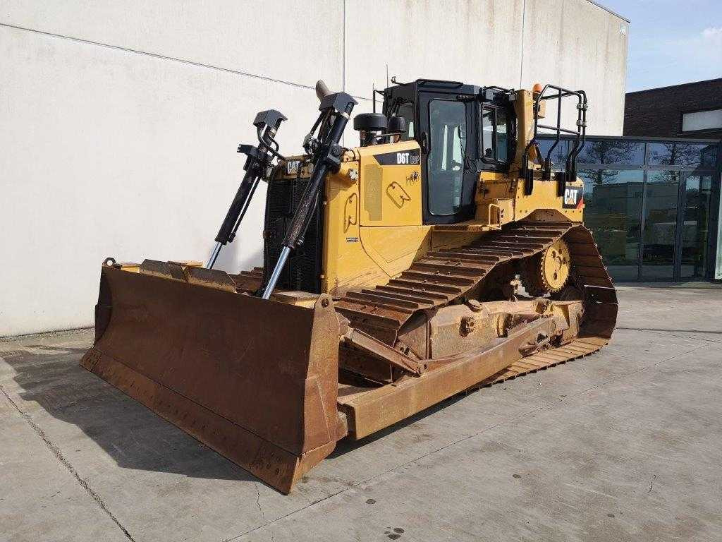 CATERPILLAR D6T LGP - Bulldozer: gambar 1 CATERPILLAR D6T LGP - Bulldozer: gambar 1