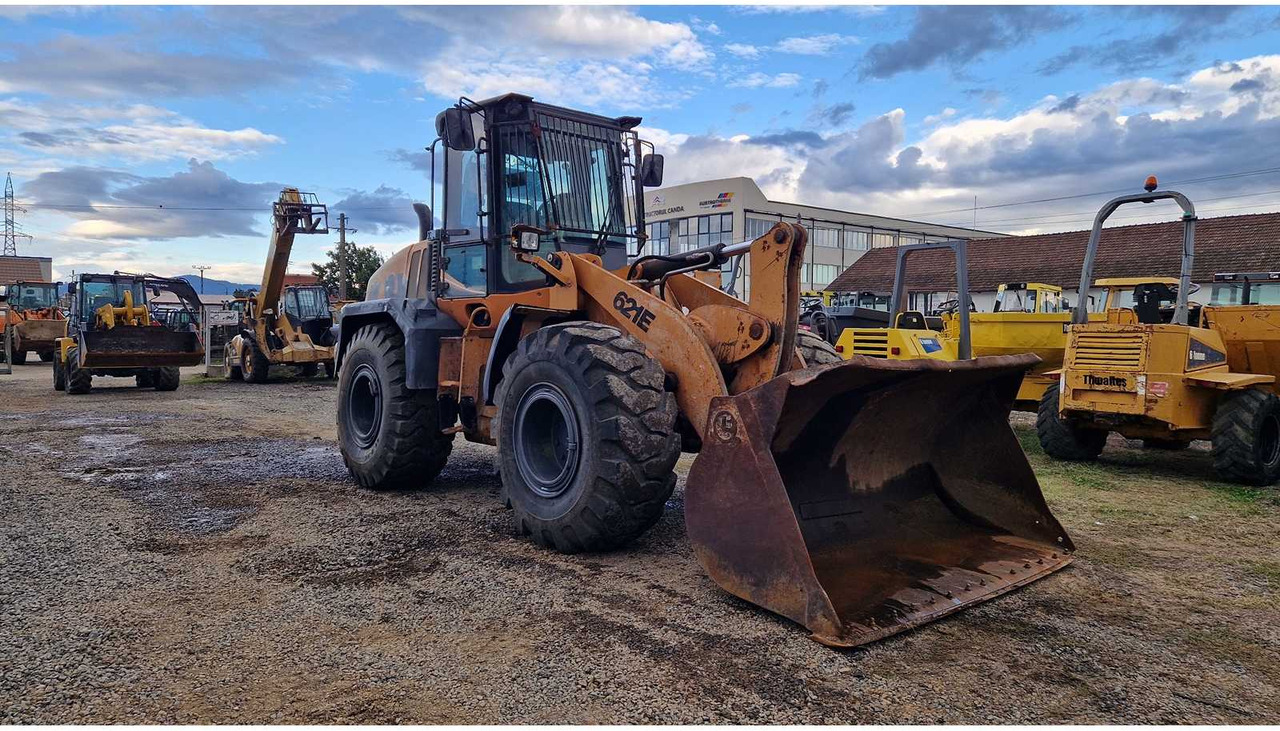 Case 621E - Wheel loader: gambar 1 Case 621E - Wheel loader: gambar 1