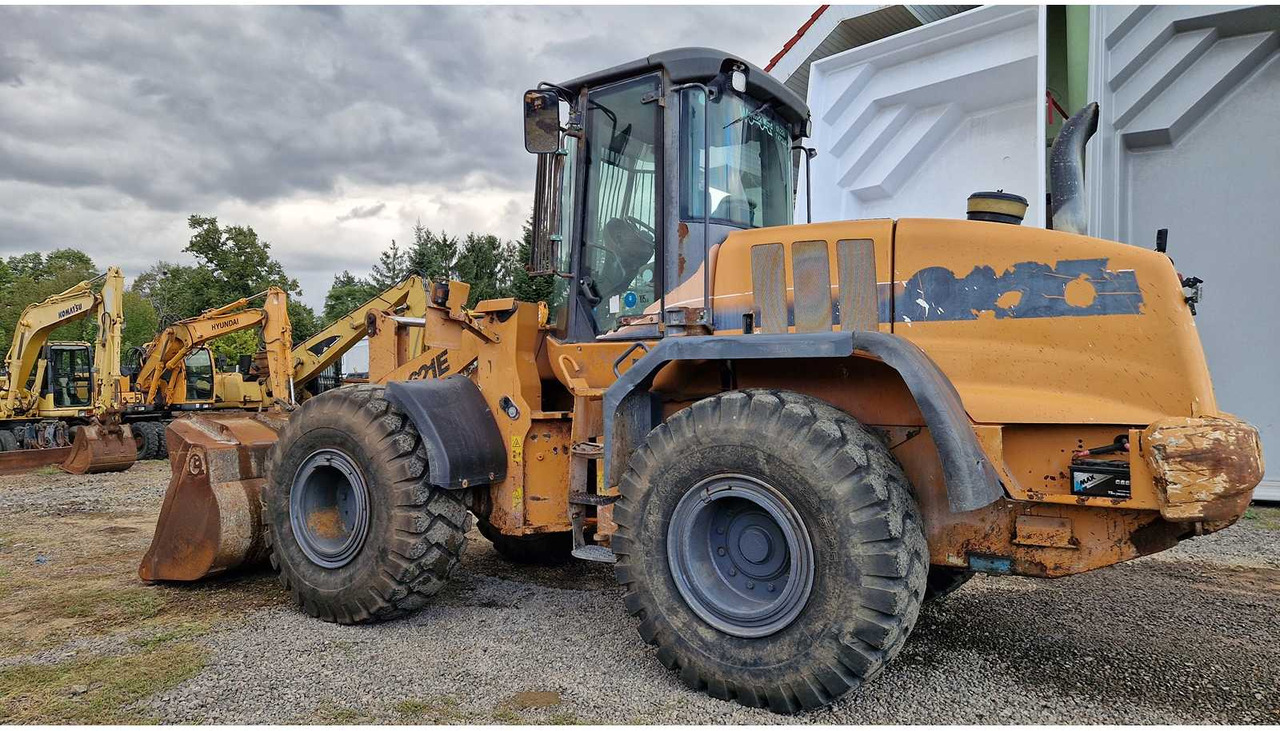 Case 621E - Wheel loader: gambar 5 Case 621E - Wheel loader: gambar 5