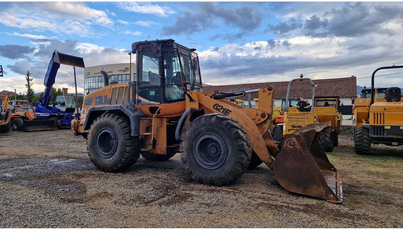Case CASE - 621E - WHEEL LOADER - 2011 - Wheel loader: gambar 2 Case CASE - 621E - WHEEL LOADER - 2011 - Wheel loader: gambar 2