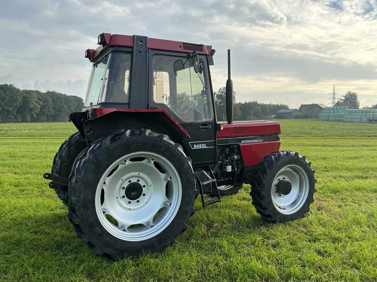 Case IH 845XL - Traktor: gambar 5 Case IH 845XL - Traktor: gambar 5