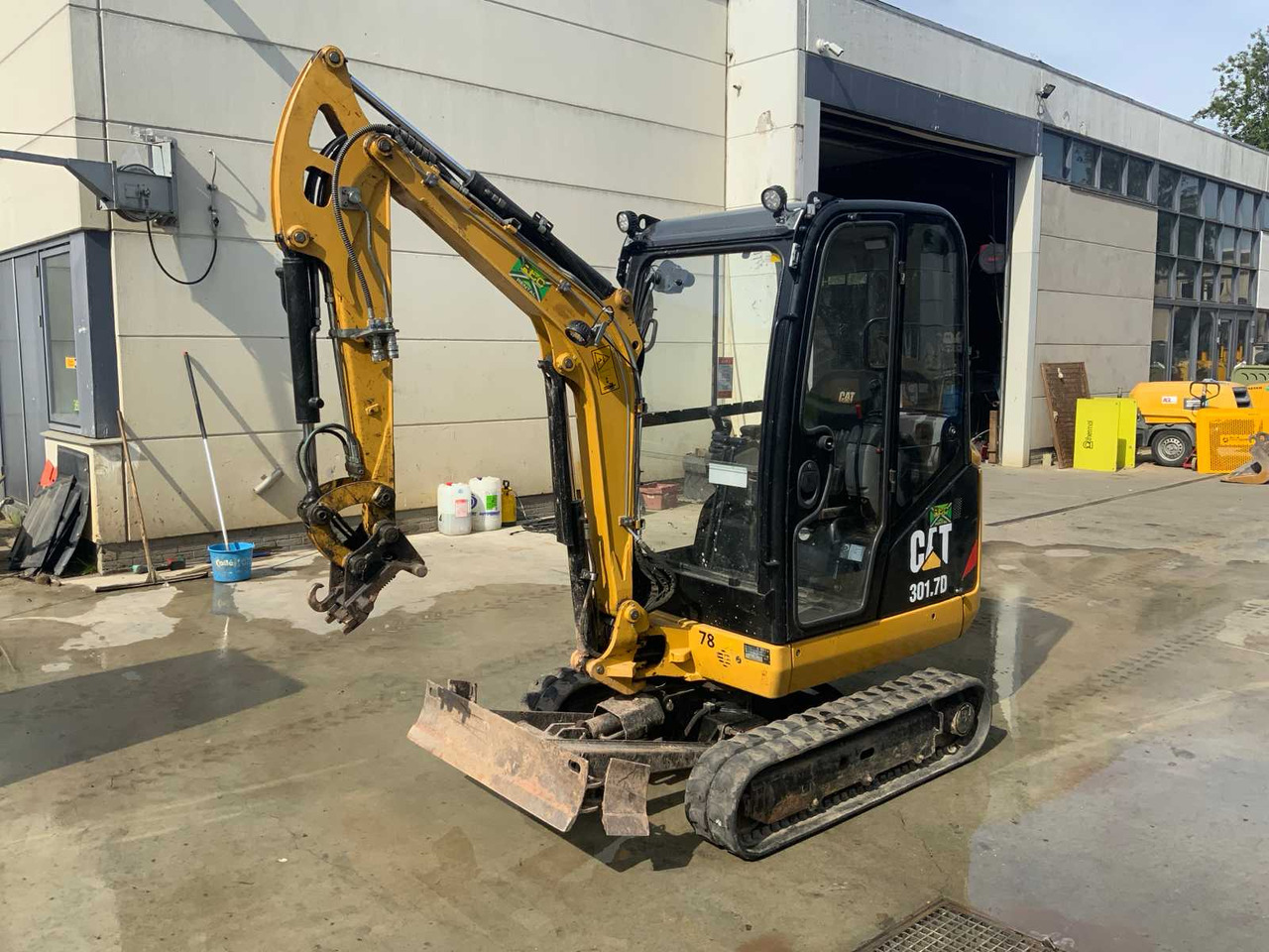 Caterpillar 301.7D - Ekskavator mini: gambar 1 Caterpillar 301.7D - Ekskavator mini: gambar 1