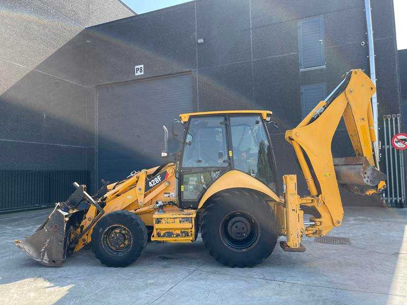 Caterpillar 428F - Backhoe loader: gambar 5 Caterpillar 428F - Backhoe loader: gambar 5