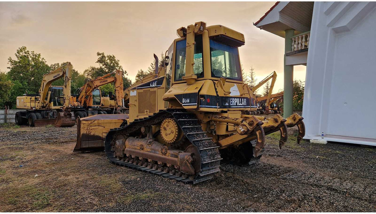Bulldozer Caterpillar CATERPILLAR - D5N - BULLDOZER - 2008: gambar 8 Bulldozer Caterpillar CATERPILLAR - D5N - BULLDOZER - 2008: gambar 8