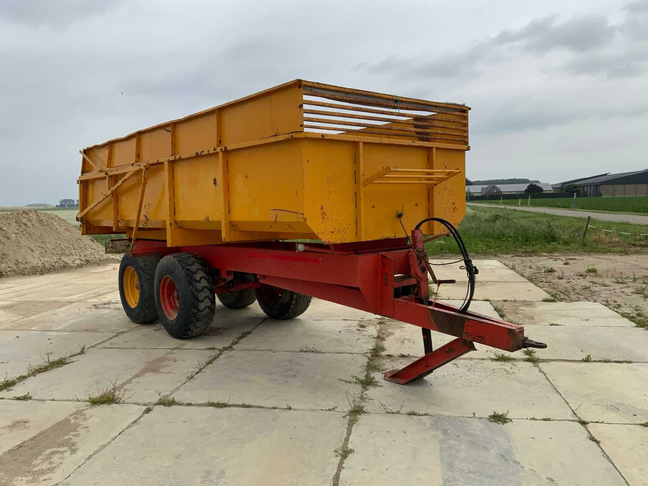 Cebeco CT120 - Trailer jungkit pertanian/ Tempat sampah: gambar 3 Cebeco CT120 - Trailer jungkit pertanian/ Tempat sampah: gambar 3