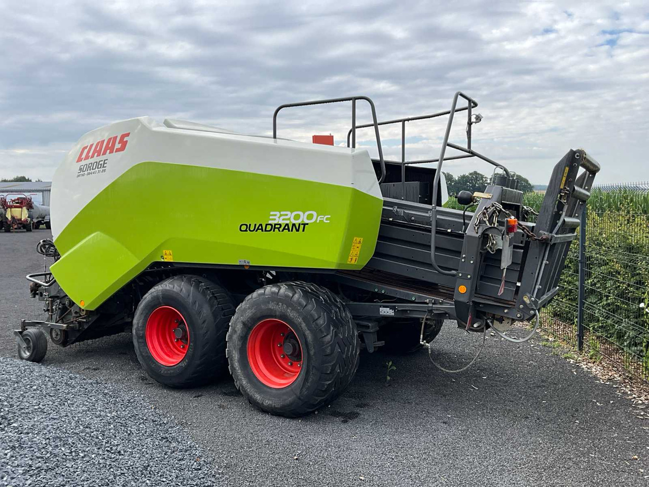 Claas 3200FC - Baler persegi: gambar 5 Claas 3200FC - Baler persegi: gambar 5