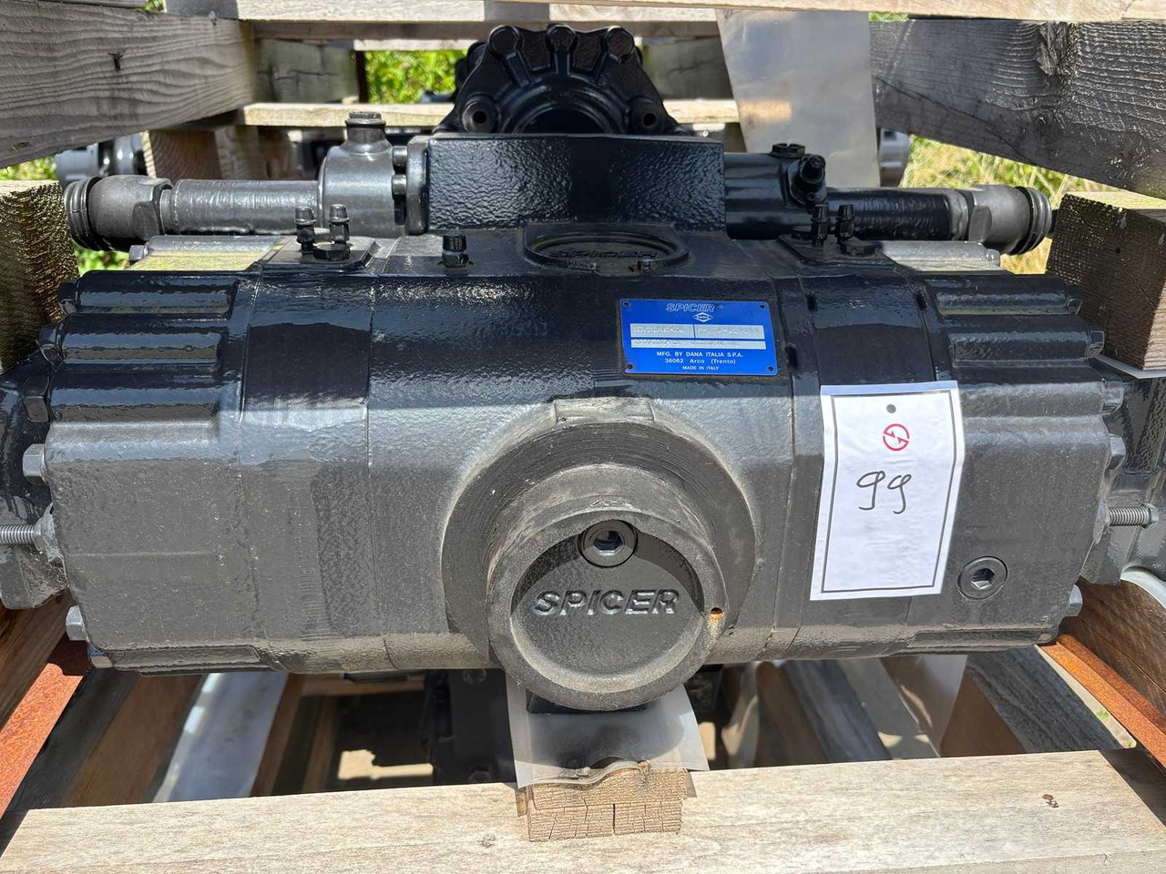 DANA ITALIA S.R.L - Ekskavator perayap: gambar 4 DANA ITALIA S.R.L - Ekskavator perayap: gambar 4