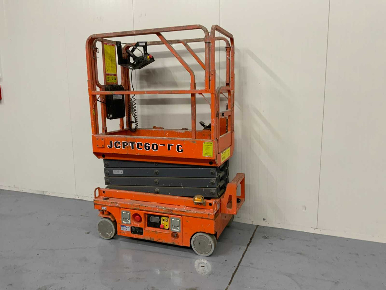 DINGLI JCTP0607DCS AERIAL PLATFORM, WORKING HEIGHT 5.60M, 2018 - Platform pengangkat: gambar 3 DINGLI JCTP0607DCS AERIAL PLATFORM, WORKING HEIGHT 5.60M, 2018 - Platform pengangkat: gambar 3