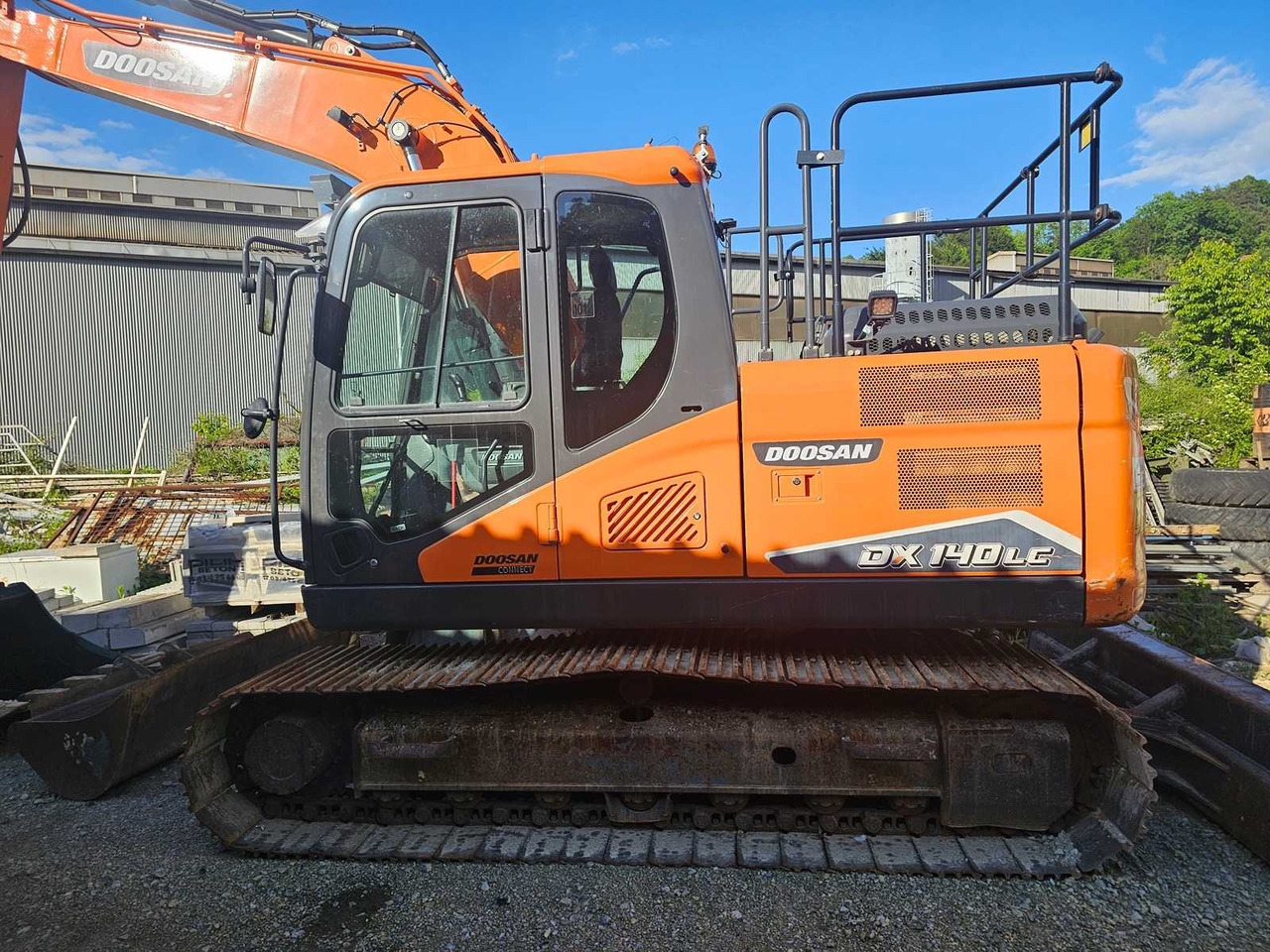 DOOSAN DX140LCR-7 - Ekskavator perayap: gambar 3 DOOSAN DX140LCR-7 - Ekskavator perayap: gambar 3