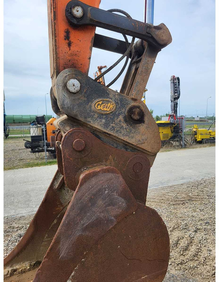 Ekskavator perayap DOOSAN DX255LC-5: gambar 6