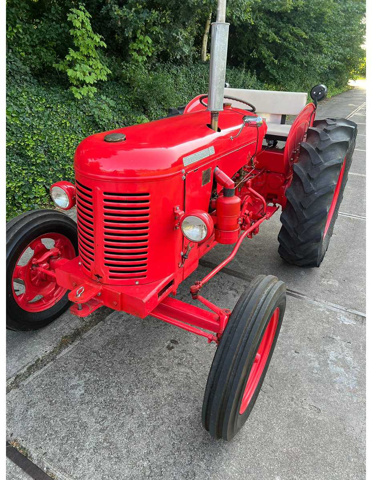 David Brown 25 - Traktor: gambar 2 David Brown 25 - Traktor: gambar 2