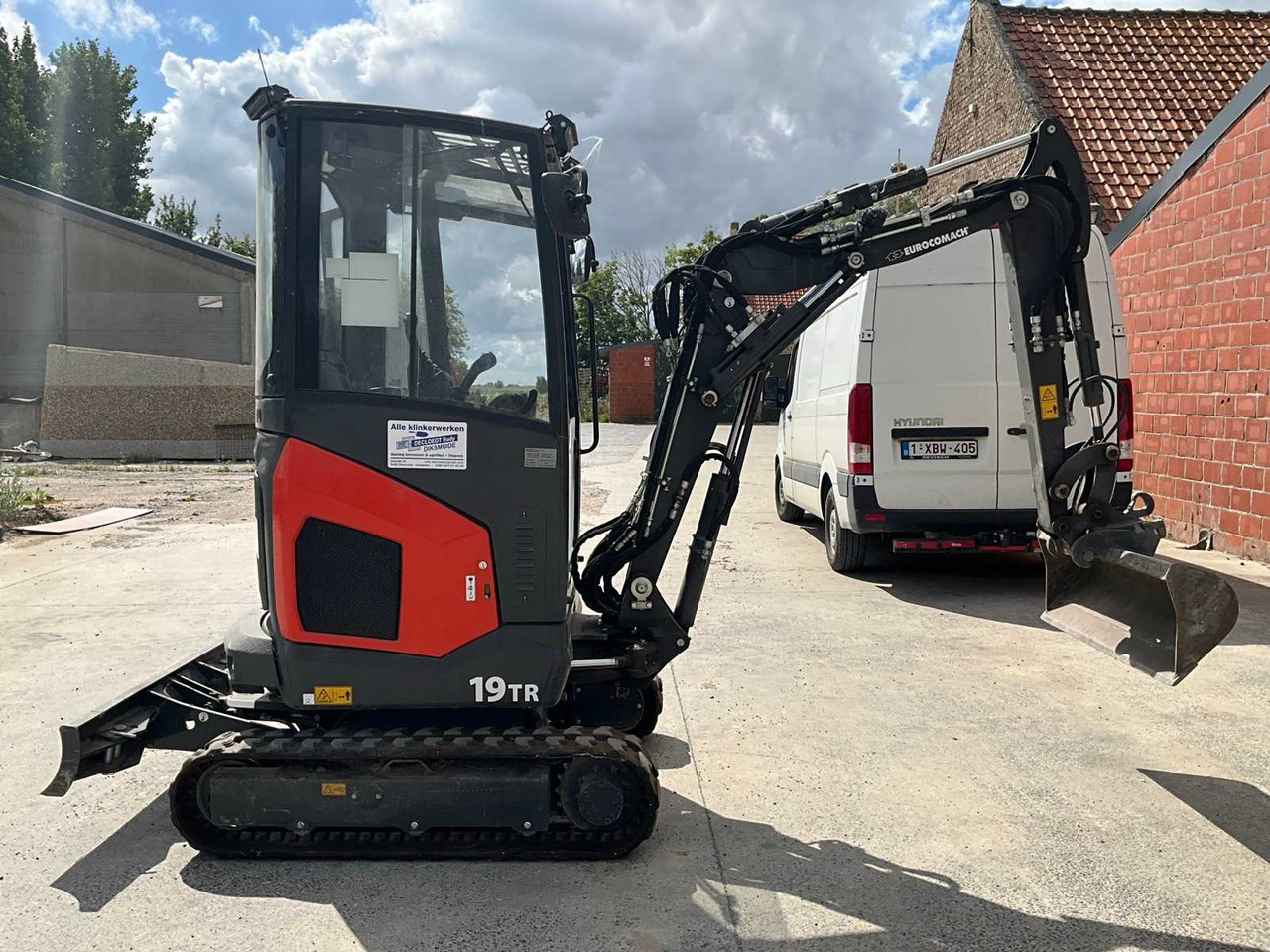 Eurocomach 19TR - Ekskavator perayap: gambar 4 Eurocomach 19TR - Ekskavator perayap: gambar 4