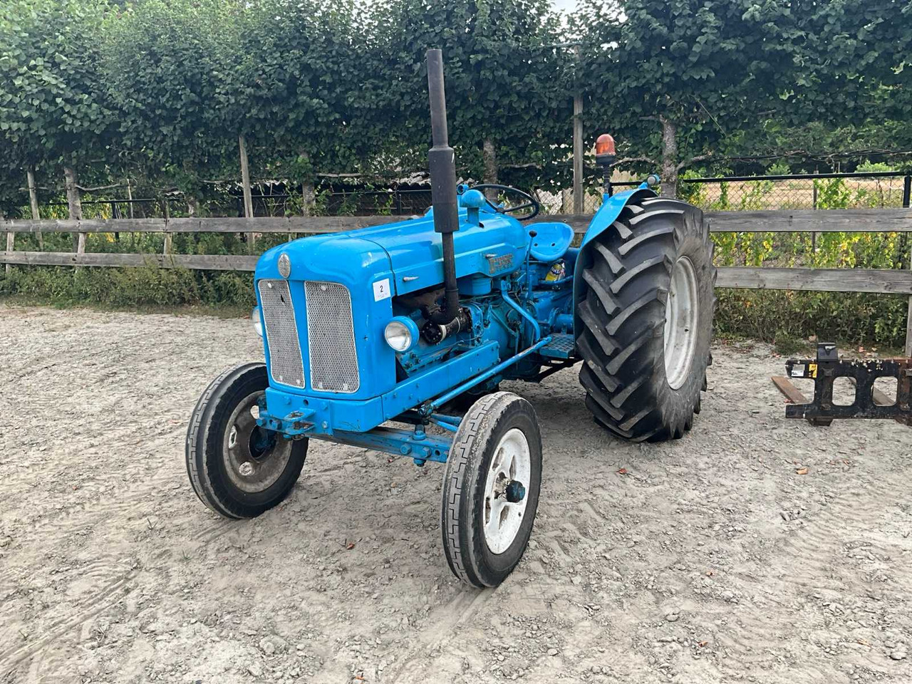 FORDSON MAJOR - Traktor: gambar 2 FORDSON MAJOR - Traktor: gambar 2