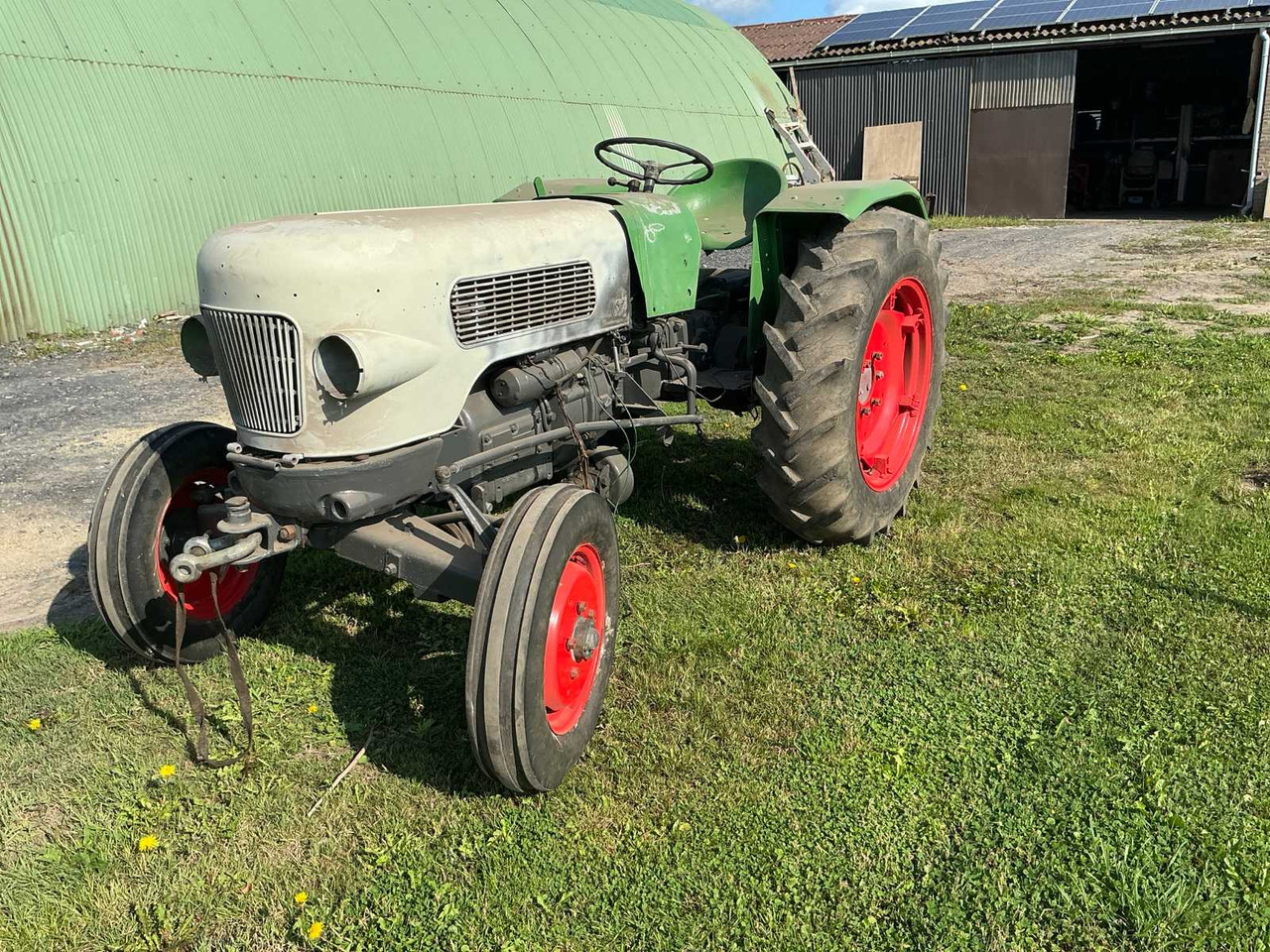 Fendt FL 131 Farmer 1 z - Traktor: gambar 1 Fendt FL 131 Farmer 1 z - Traktor: gambar 1