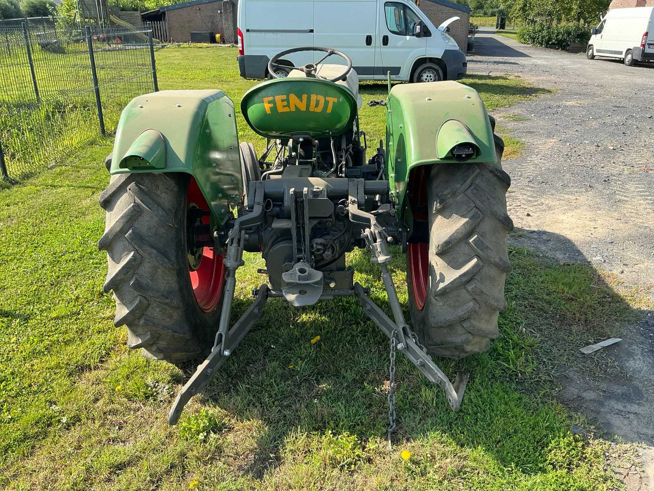Fendt FL 131 Farmer 1 z - Traktor: gambar 4 Fendt FL 131 Farmer 1 z - Traktor: gambar 4