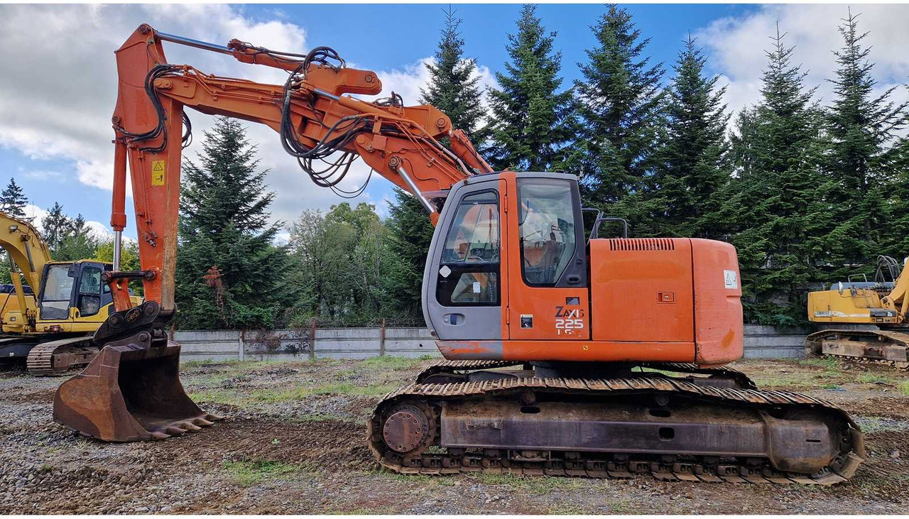 Ekskavator perayap HITACHI 2009 HITACHI ZX225USLC TRACKED EXCAVATOR: gambar 11 Ekskavator perayap HITACHI 2009 HITACHI ZX225USLC TRACKED EXCAVATOR: gambar 11