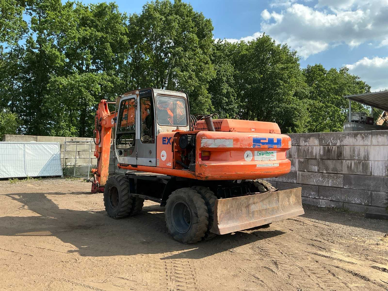 Hitachi 165W - Derek bergerak: gambar 3 Hitachi 165W - Derek bergerak: gambar 3