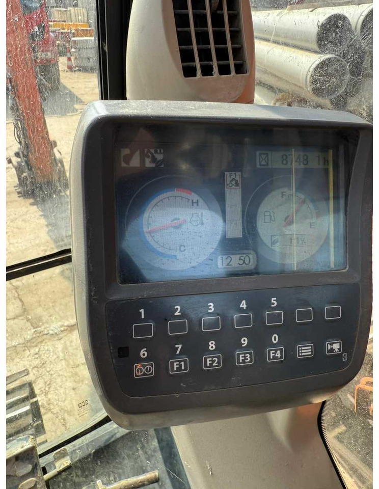 Hitachi Zaxis 130LCN-3 - Ekskavator perayap: gambar 3 Hitachi Zaxis 130LCN-3 - Ekskavator perayap: gambar 3