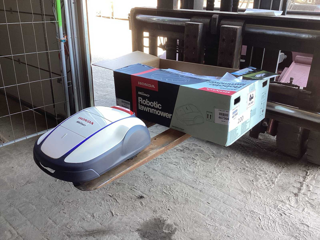 Honda HRM 1000 - Mesin pemotong rumput: gambar 1 Honda HRM 1000 - Mesin pemotong rumput: gambar 1