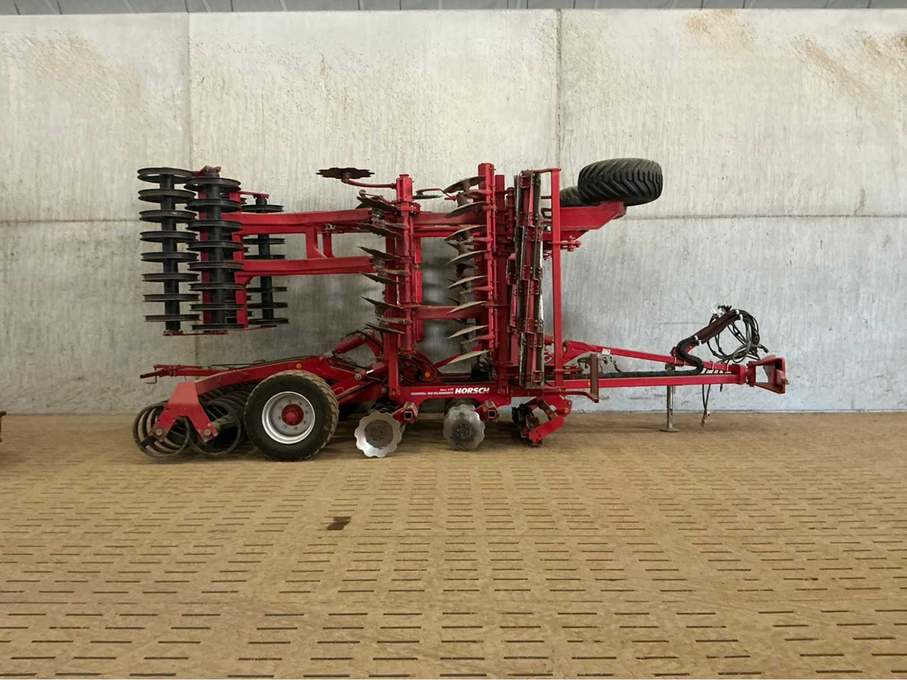 Horsch Joker RT28767 - Bajak subsoil: gambar 2 Horsch Joker RT28767 - Bajak subsoil: gambar 2