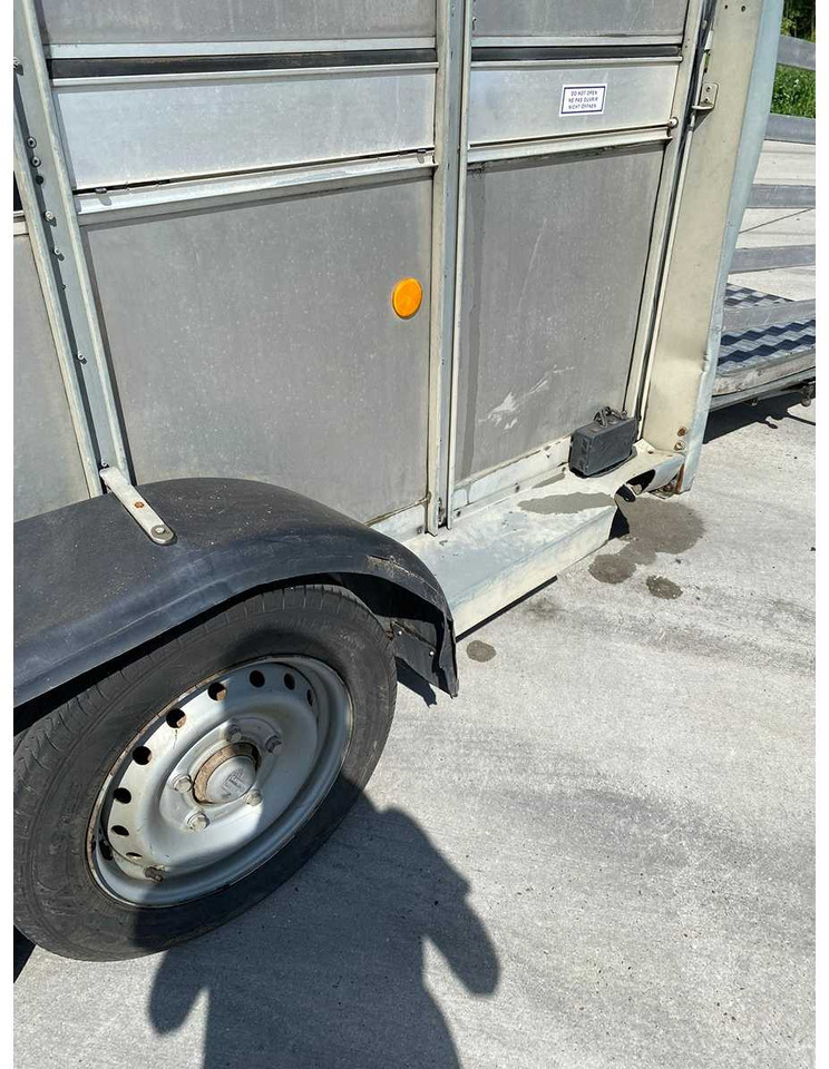 Trailer pengangkut hewan Ifor Williams Trailers TA510G14/3 7' DECKS: gambar 18