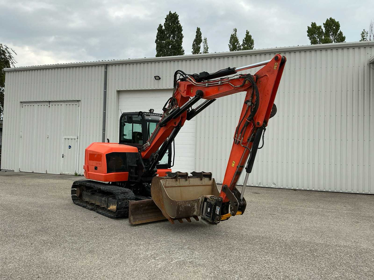 JCB 86C-1TAB - Ekskavator perayap: gambar 1 JCB 86C-1TAB - Ekskavator perayap: gambar 1