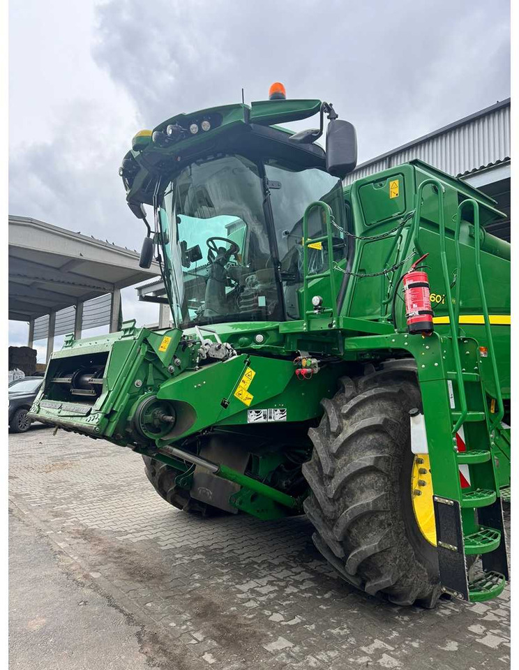 JOHN DEERE T660I - Pemanen gabungan: gambar 4 JOHN DEERE T660I - Pemanen gabungan: gambar 4